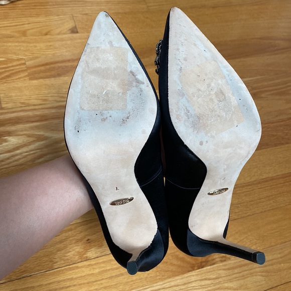 Brand new black satin pumps - Picture 8 of 8